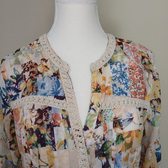 Anthropologie Maeve Abella Floral Pintuck Patchwork Blouse Size 10 - Picture 3 of 8